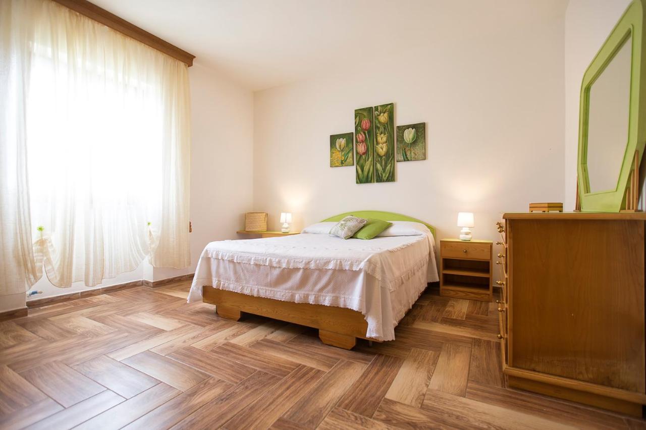 אלגהרו Villa Eugenie מראה חיצוני תמונה