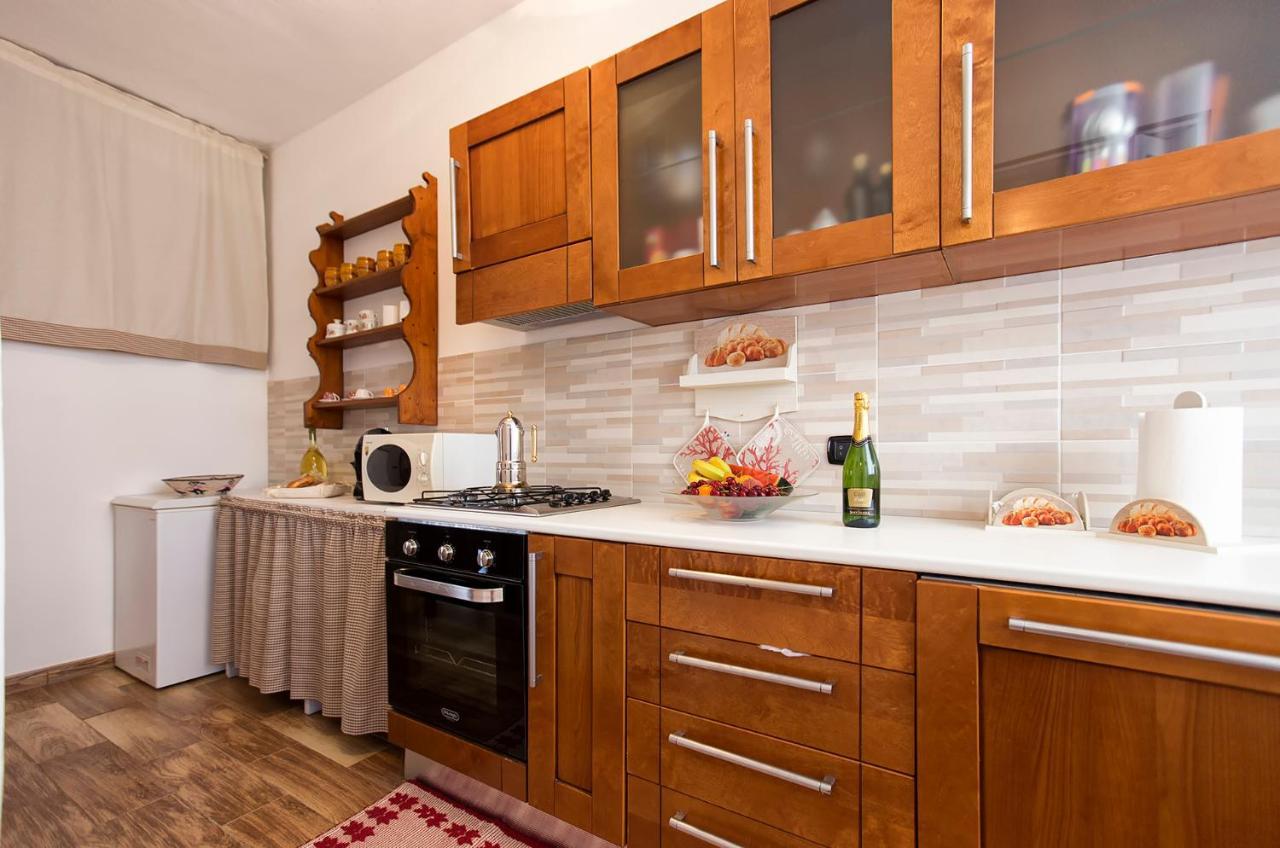 אלגהרו Villa Eugenie מראה חיצוני תמונה