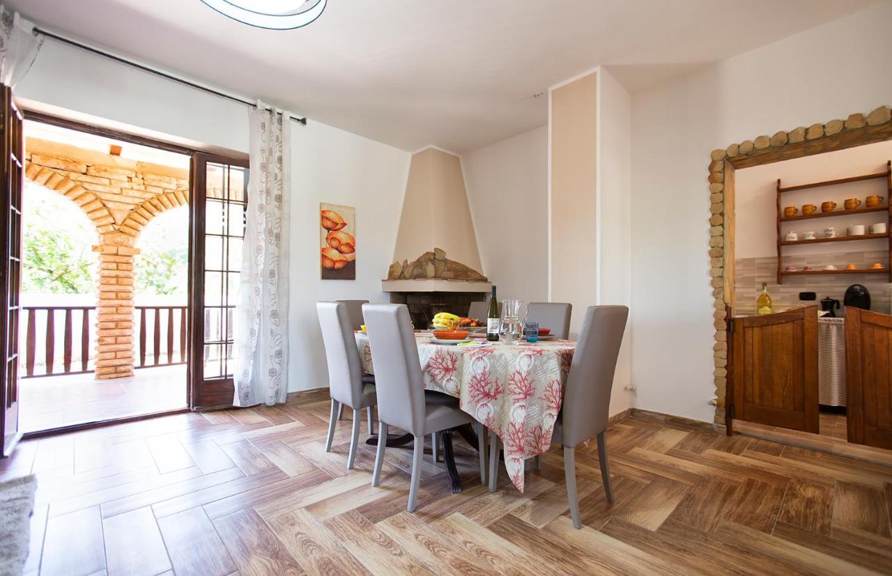 אלגהרו Villa Eugenie מראה חיצוני תמונה