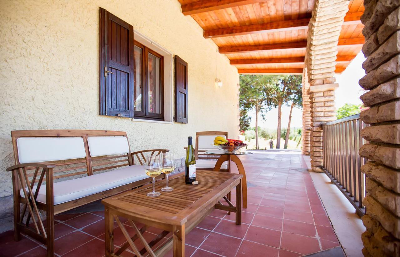 אלגהרו Villa Eugenie מראה חיצוני תמונה