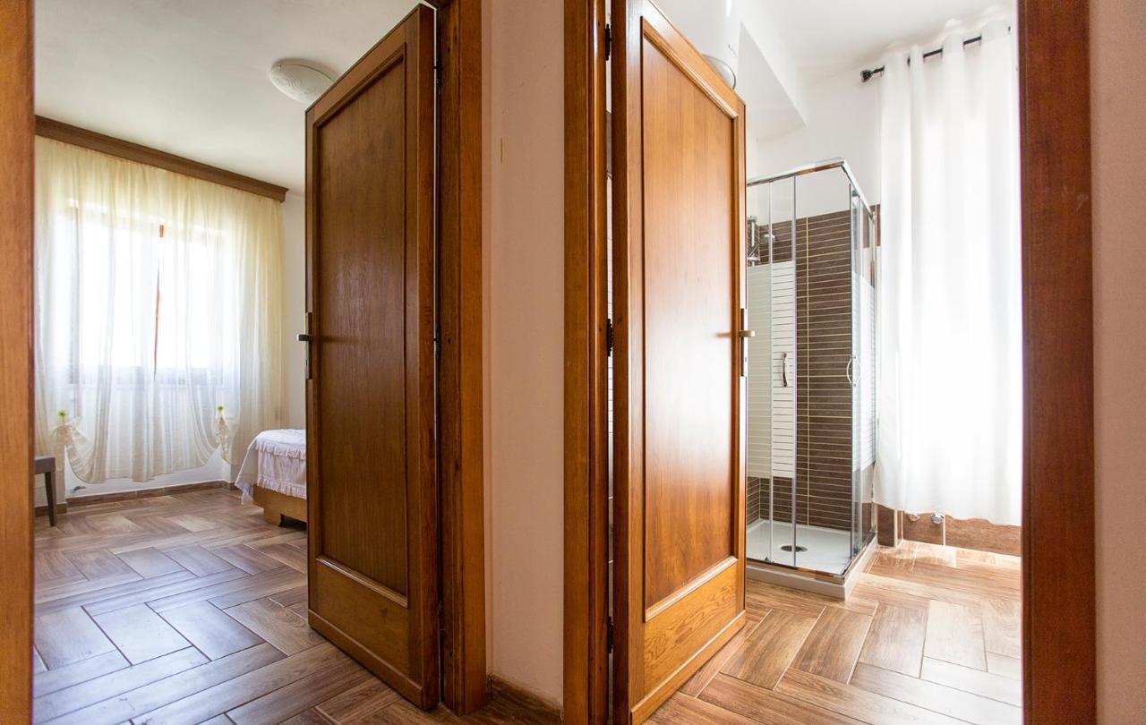 אלגהרו Villa Eugenie מראה חיצוני תמונה